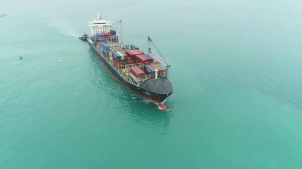 kontejnerová loď v moři letecký pohled - Záběry, video
