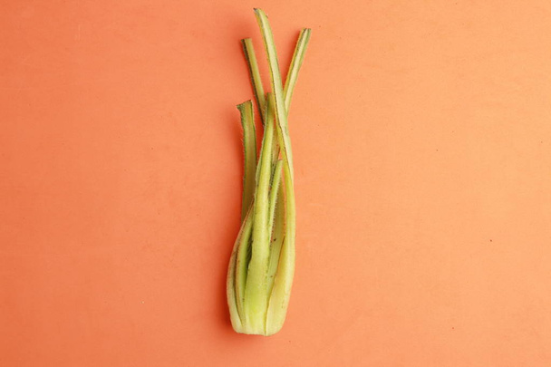 Borragem é um vegetal que geralmente é cozido em Aragão Espanha
 - Foto, Imagem