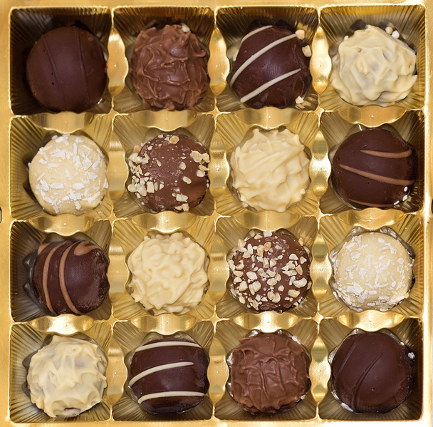 Suklaa tryffeli karkkia tausta
 - Valokuva, kuva
