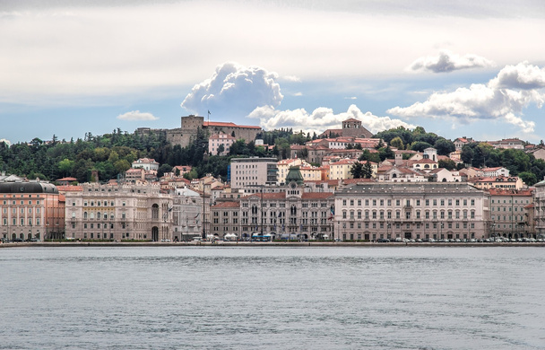 Vista panorámica de Trieste
 - Foto, imagen