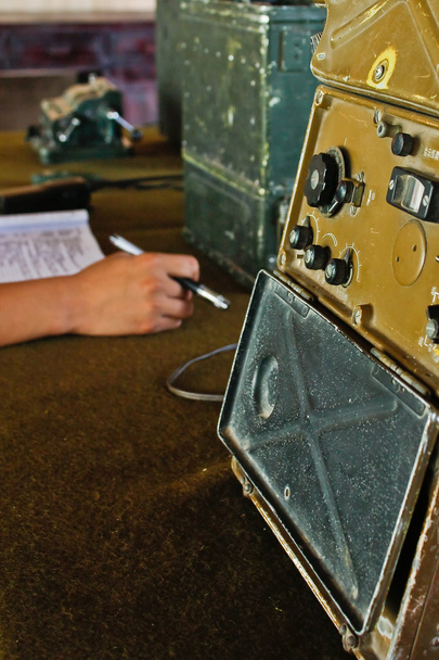 Salle de contrôle radio militaire (2
) - Photo, image