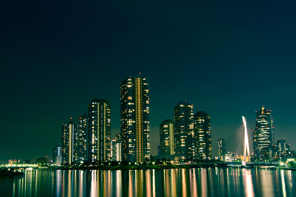 нічне місто
 - Фото, зображення