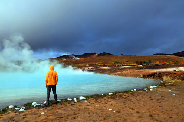 Geothermische regio van Hverir in IJsland bij Myvatn Lake, IJsland, Europa - Foto, afbeelding