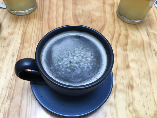 клейка чашка кави
 - Фото, зображення