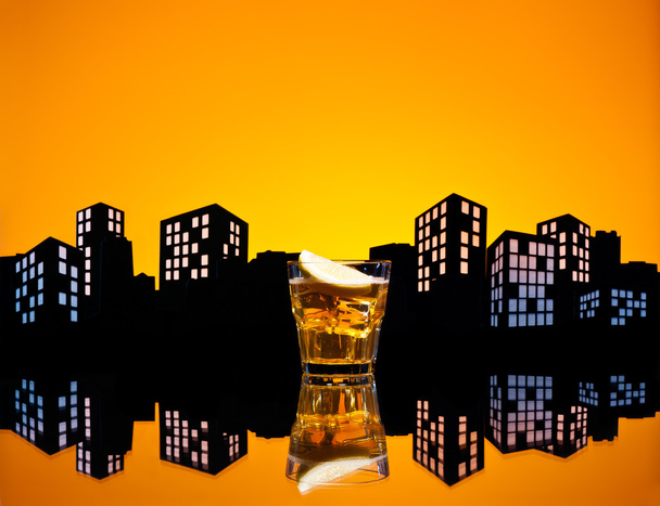 Metropolis Whisky Sour cocktail
 - Valokuva, kuva