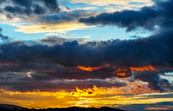 puesta de sol cielo
 - Foto, imagen
