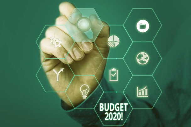 Handschrifttekst Budget 2020. Concept betekent schatting van inkomsten en uitgaven voor volgend of lopend jaar Foto fotosysteem netwerkschema moderne technologie smart device. - Foto, afbeelding