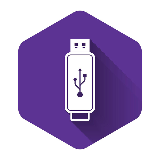 Icône de clé USB blanche isolée avec une ombre longue. Bouton hexagonal violet. Illustration vectorielle
 - Vecteur, image
