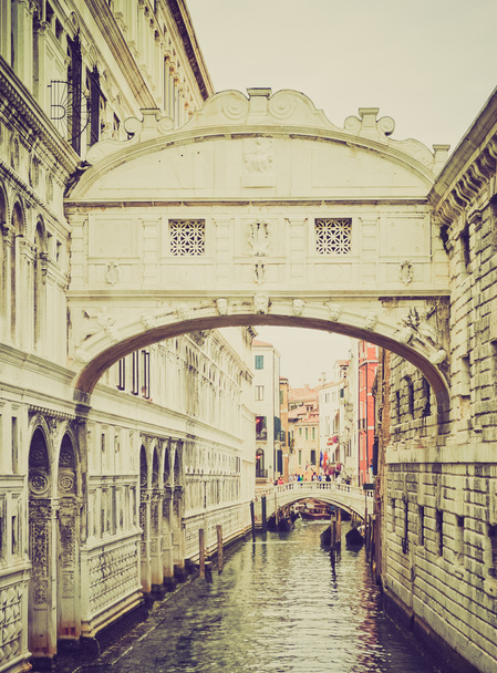 Puente de los Suspiros Venecia look retro
 - Foto, Imagen