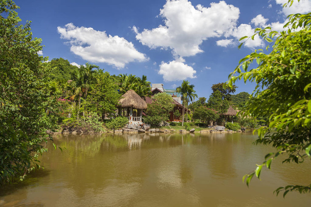 Thung Nham - Ninh Binh, the popular ecotourism. Заповедник
  - Фото, изображение
