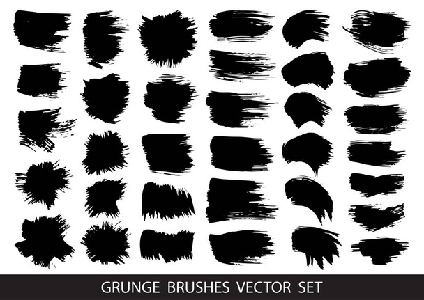  Set of black paint, ink brush strokes, brushes, lines. Dirty artistic design elements, boxes, frames for text. Vector illustration. - Vector, Image