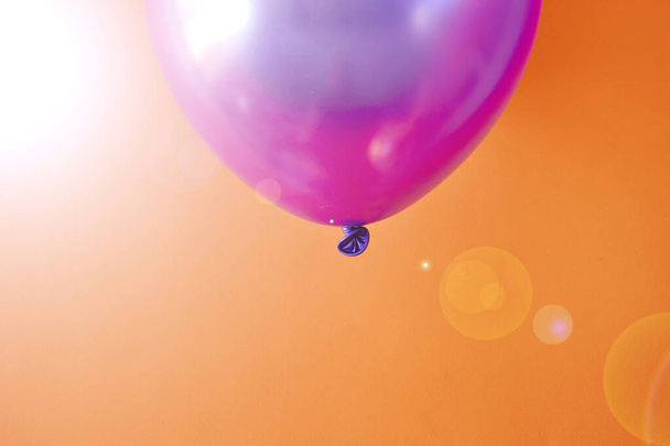 Вечірка на повітряній кулі
 - Фото, зображення