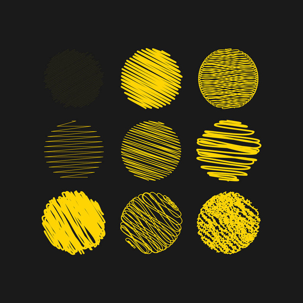 grunge hatched set of circles - Vector, Image