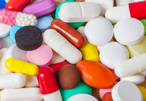 Heap of pills - medical background - Fotoğraf, Görsel
