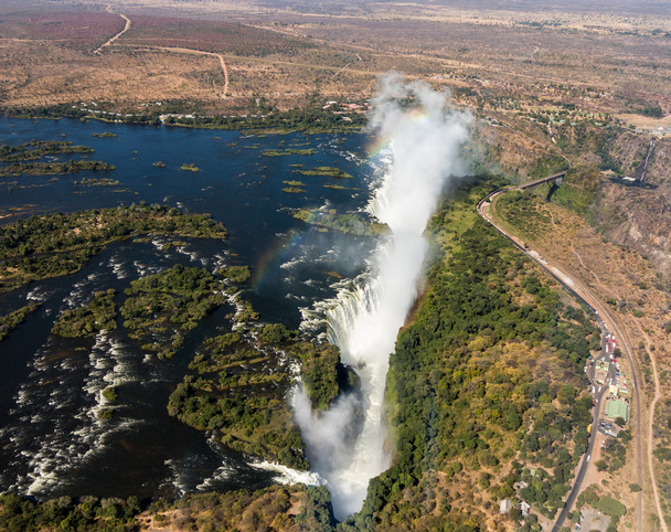 Cascate Vittoria sul fiume Zambesi
 - Foto, immagini