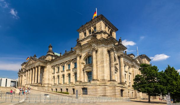 Reichstagsgebäude in Berlin - Foto, Bild
