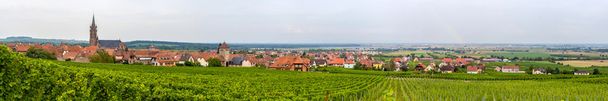 Vista de Dambach-la-Ville en Alsacia - Francia
 - Foto, imagen