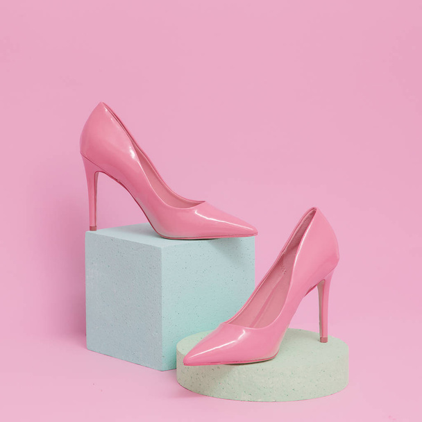Pink women shoes. Pastel colours geometric space. Fashion and gl - Foto, Imagen