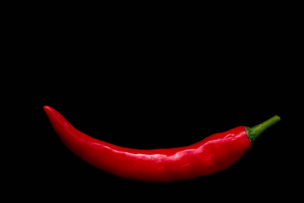 Lähikuva punainen Kuuma chili kannustaa pippuria
  - Valokuva, kuva