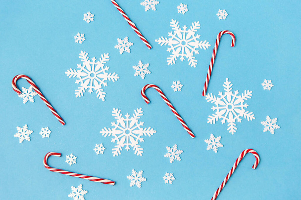 snowflakes and candy cane decorations - Photo, Image