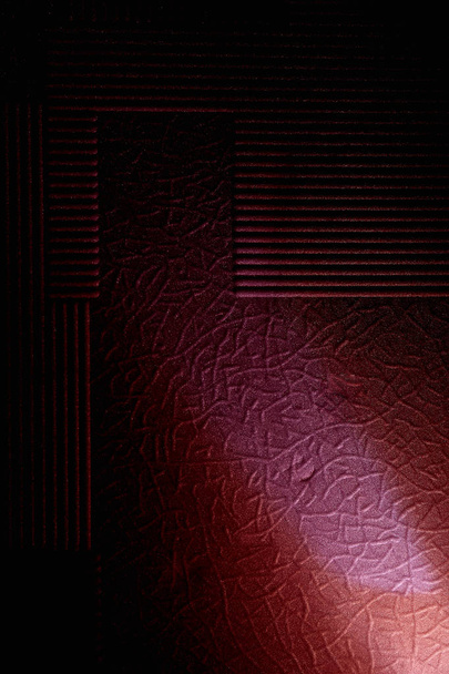 Бузковий діагональний промінь світла на фоні з різноманітним візерунком
 - Фото, зображення