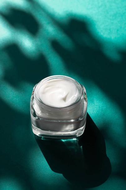 Beauty face cream for sensitive skin, moisturizing luxury spa co - Фото, зображення