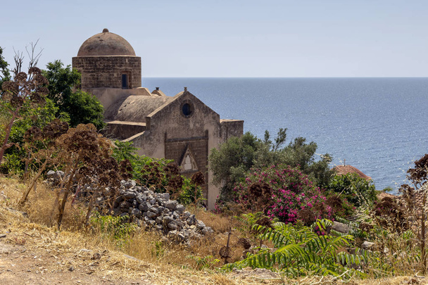 Ciudad fortificada Monemvasia (Laconia, Grecia, Peloponeso
) - Foto, Imagen