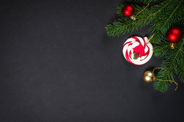 Fondo de Navidad con decoraciones en negro
. - Foto, imagen