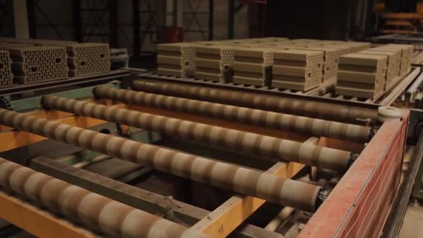 Fabrik-Transportkomplex verlegt Ziegel - Filmmaterial, Video