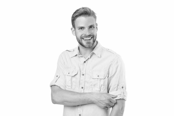 Genuine smile of a cheerful guy. Happy guy isolated on white. Bearded guy smiling in casual summer style. Caucasian handsome guy with sexy smile on bearded face and stylish blond hair - Fotoğraf, Görsel