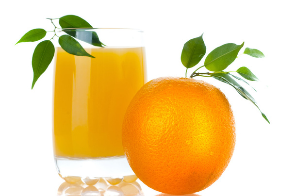 Orange with orange juice - Photo, Image