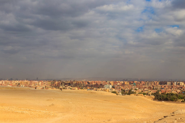 Giza Yaylası Mısır 'ın başkenti Kahire şehir görünümü - Fotoğraf, Görsel