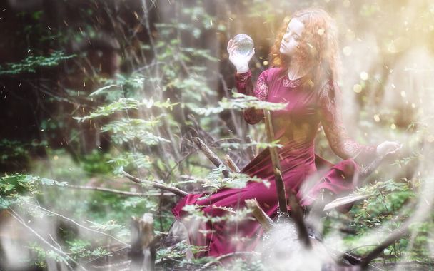 Rituál čarodějnice v lese - Fotografie, Obrázek