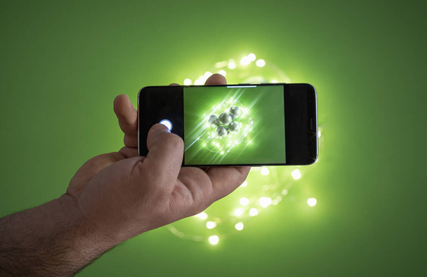 Fotografování s chytrým telefonem vánočních světel a míčků - Fotografie, Obrázek