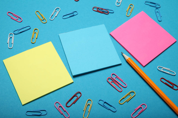 Sticky note blank, colorful empty paper. - Foto, Imagen