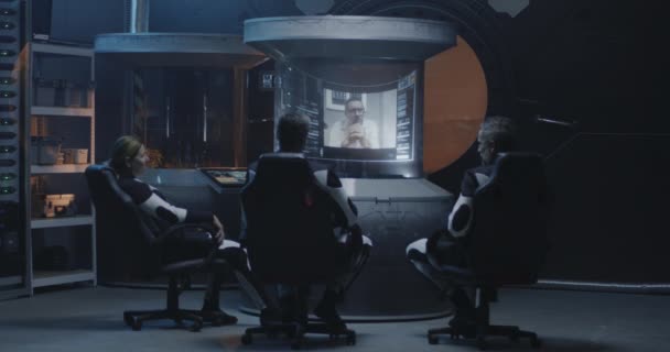Equipe da base de Marte com videochamada
 - Filmagem, Vídeo