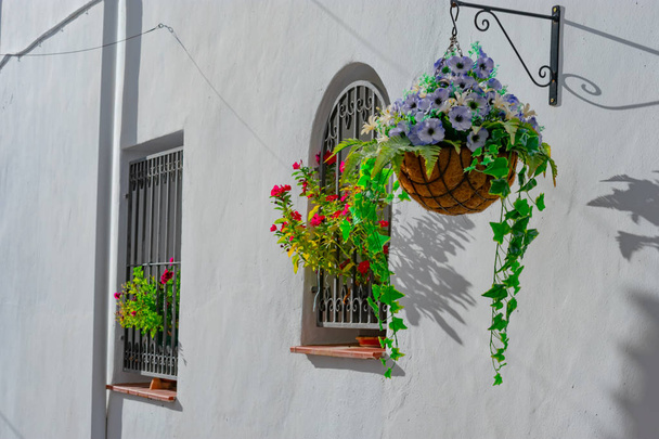 die altstadt der küstenstadt calpe ist eine der schönsten in spanien - Foto, Bild