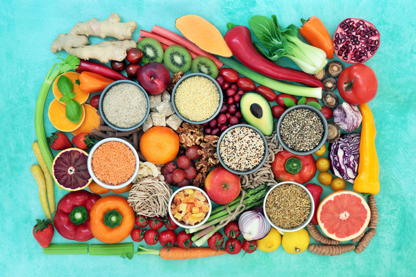 Sağlıklı süper yiyecek toplama - Fotoğraf, Görsel