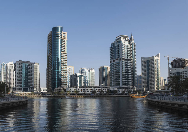 Dubai, EMIRATI ARABI UNITI, maggio 2019 - Bella vista sul porto turistico di Dubai. EAU
 - Foto, immagini