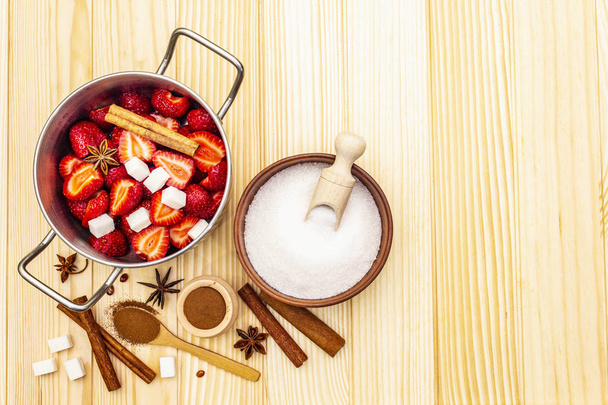 Çilek reçeli. Ev yapımı tatlı yapmak için gerekli malzemeler - Fotoğraf, Görsel