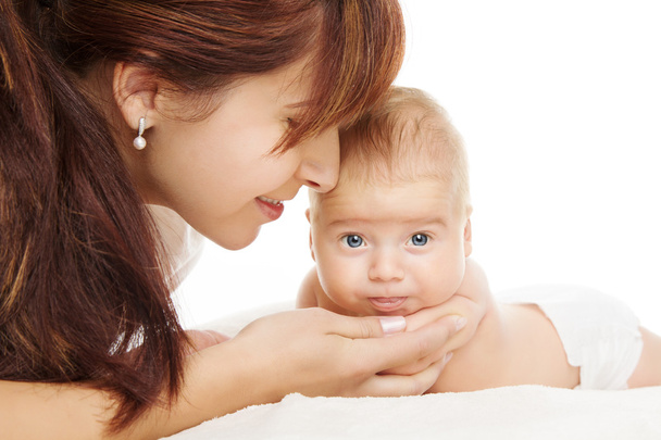 Madre con neonato su sfondo bianco
 - Foto, immagini