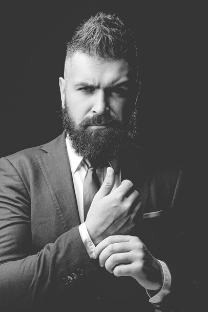 Fashion suit. Rich bearded man dressed in classic suits. Luxury mens clothing. Man in suit. Businessman confidence. Classical costume. Mans Fashion. - Фото, зображення