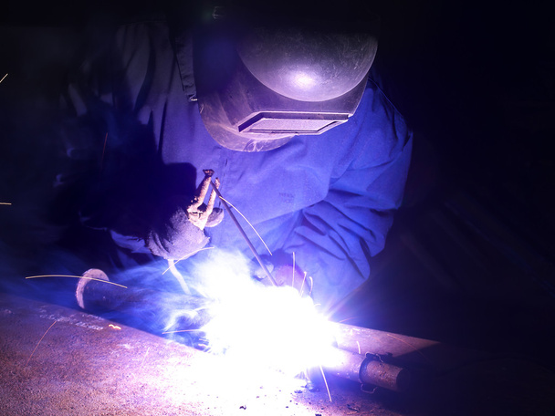 Welding and bright sparks - Photo, Image