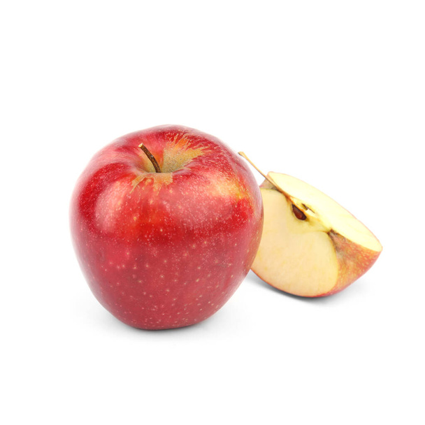 Ripe juicy red apples on white background - Foto, Imagen