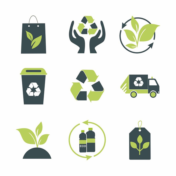 Σετ σημάτων ανακύκλωσης. Συλλογή από πράσινα οικολογικά σύμβολα.  - Διάνυσμα, εικόνα