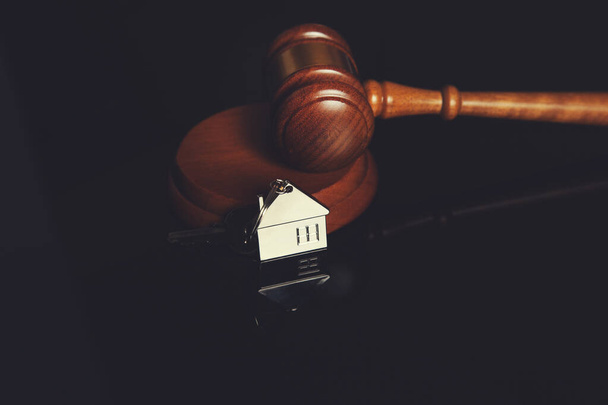 judge with house key  - Photo, Image