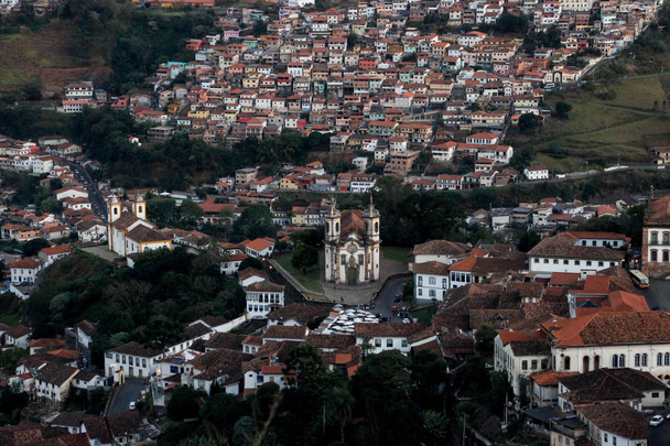  Az egyház Nossa Senhora das Merces egy rokokó katolikus templom Ouro Preto, Brazília. tervezés a brazil építész és szobrász Lisboa, más néven Aleijadinho. Ouro Preto, Brazília - Fotó, kép