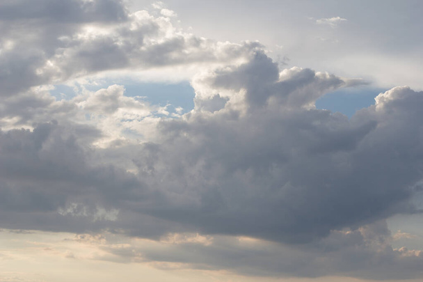 krásné mraky při západu slunce - Fotografie, Obrázek