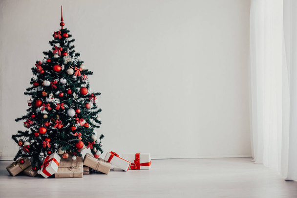 Christmas decorations Christmas tree Gifts 2020 winter holliday - Foto, Bild