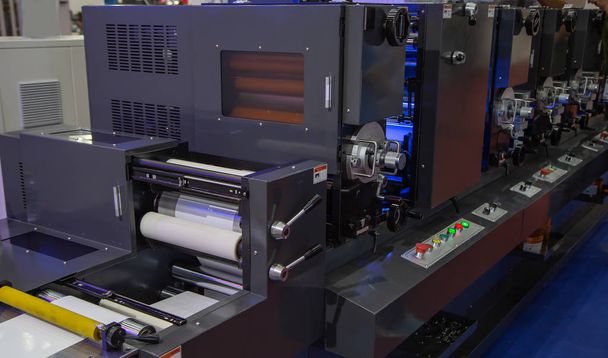 Máquina de impresión flexográfica
 - Foto, Imagen